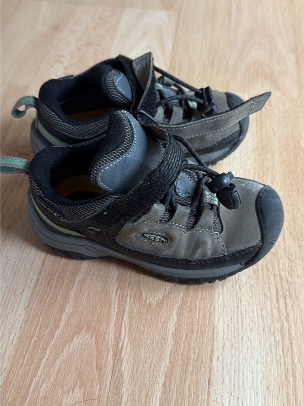 Keen Kids Grey Black Waterproof Hiking Sneakers